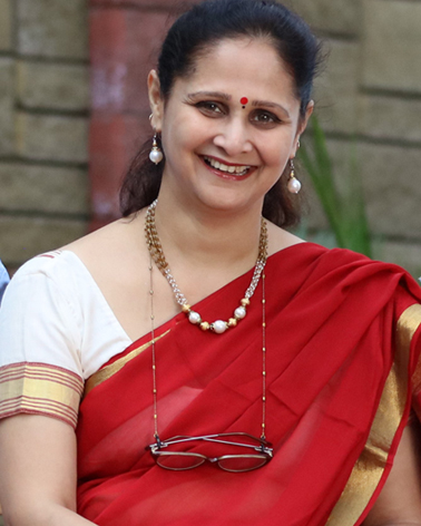 Amruta Prabhu - Principal of the hdfc school pune
